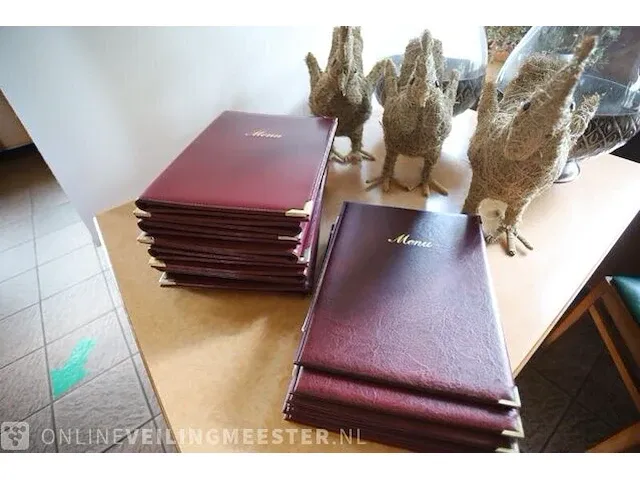 Menukaarten en decoratie artikelen roodbruin - afbeelding 2 van  6