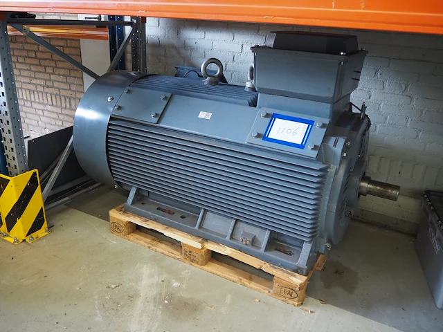 Menzel elektromotoren gmbh - afbeelding 1 van  8