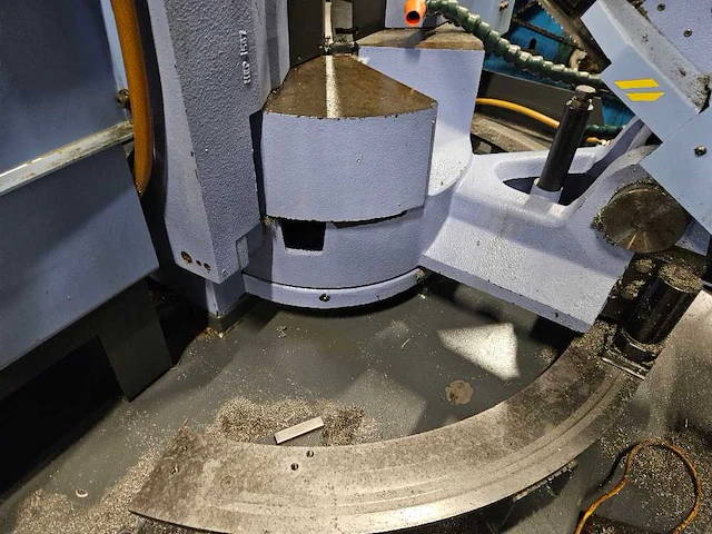 Mep - shark 422 - bandzaagmachine - 2013 - afbeelding 10 van  21