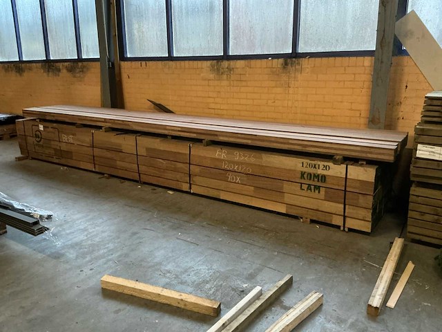 Meranti - komo gelamineerde & ge-vingerlaste balken (47x) - afbeelding 2 van  3