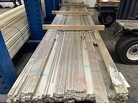 Meranti glaslatten gegrond 17x15mm, lengte 245-490cm (691x) - afbeelding 1 van  4