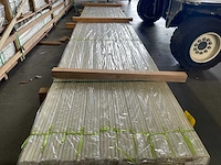 Meranti glaslatten gegrond 17x15mm, lengte 490cm (200x) - afbeelding 1 van  4