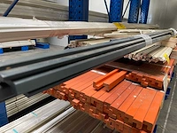 Meranti glaslatten (opdeklatten) gegrond 15x32mm, lengte 245-490cm (9x) - afbeelding 2 van  4