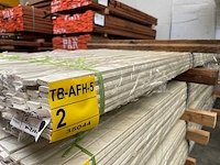Meranti glaslatten (opdeklatten) gegrond 9x32mm, lengte 490cm (200x)