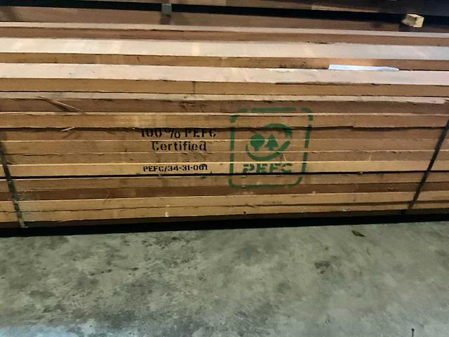 Meranti hardhouten balken - afbeelding 6 van  7