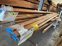 Meranti planken geschaafd 10x60mm, lengte 610cm (8x) - afbeelding 2 van  4