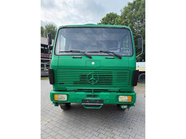 Mercedes - 1017 - 4x4 vrachtwagen - afbeelding 2 van  13