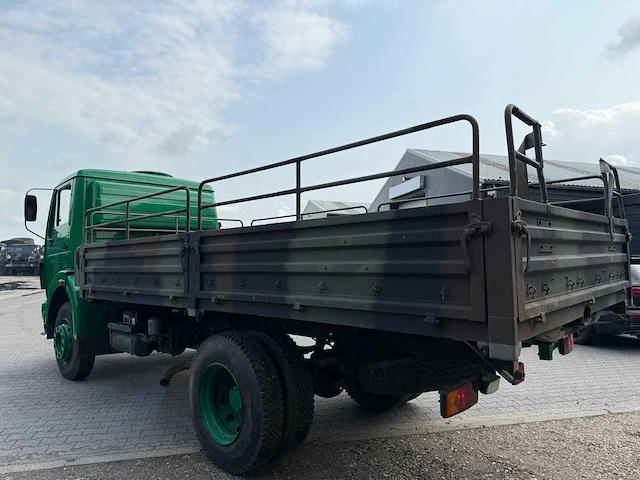 Mercedes - 1017 - 4x4 vrachtwagen - afbeelding 4 van  13