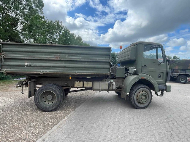 Mercedes - 1017 4x4 - vrachtwagen - afbeelding 4 van  10