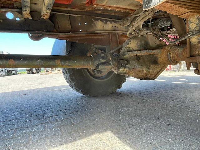 Mercedes - 1317 ak 4x4 - vrachtwagen - afbeelding 11 van  32