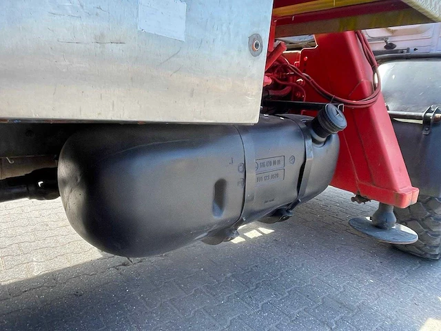 Mercedes - 1317 ak 4x4 - vrachtwagen - afbeelding 17 van  32