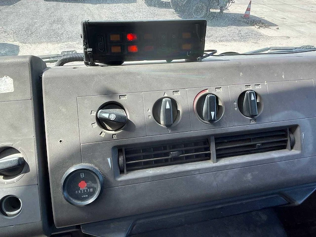 Mercedes - 1317 ak 4x4 - vrachtwagen - afbeelding 26 van  32