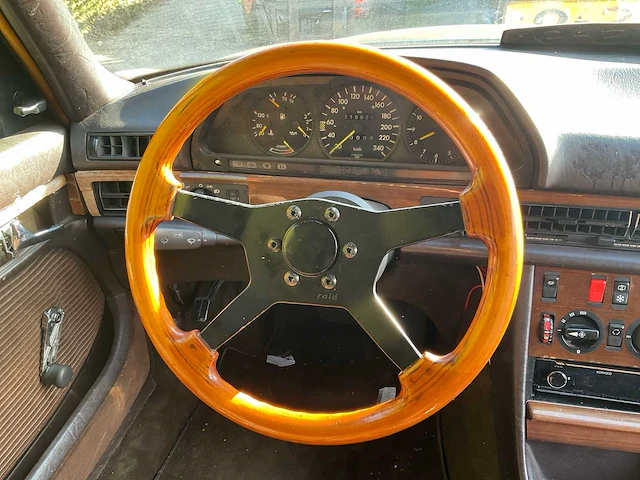 Mercedes - 1983 - 280s - 38-jrs-9 - afbeelding 6 van  40
