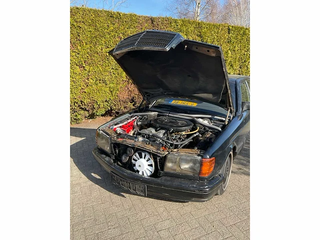 Mercedes - 1983 - 280s - 38-jrs-9 - afbeelding 28 van  40