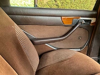 Mercedes - 1983 - 280s - 38-jrs-9 - afbeelding 19 van  38