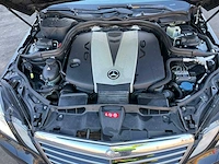 Mercedes - 2011 - e350 - personenauto - afbeelding 5 van  15