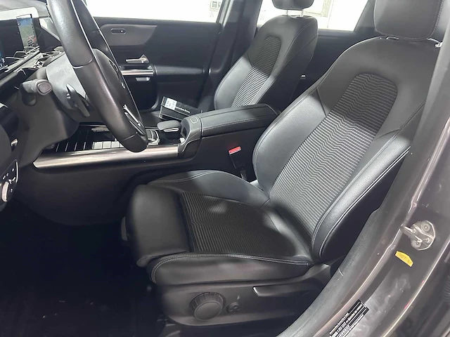 Mercedes - b - 200 automaat - nl kenteken - afbeelding 8 van  23