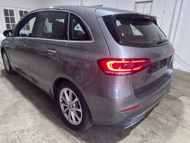Mercedes - b - 200 automaat - nl kenteken - afbeelding 17 van  23
