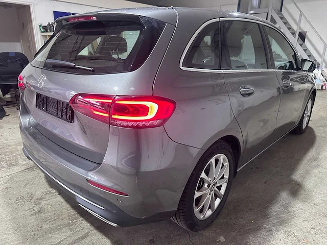 Mercedes - b - 200 automaat - nl kenteken - afbeelding 19 van  23