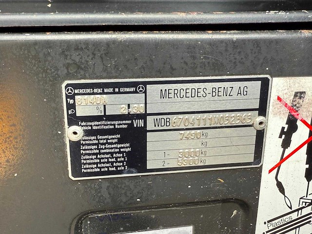 Mercedes - vario 814 4x4 - bedrijfswagen kieper - afbeelding 13 van  41