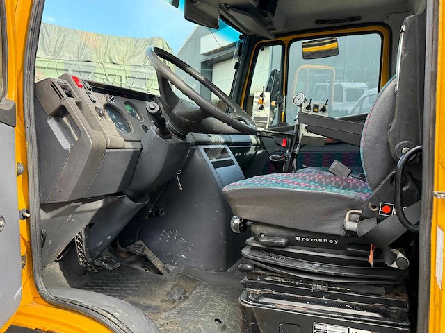 Mercedes - vario 814 4x4 - bedrijfswagen kieper - afbeelding 15 van  41
