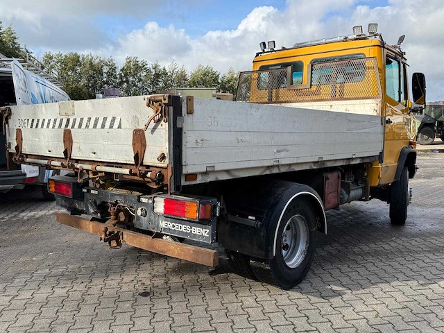 Mercedes - vario 814 4x4 - bedrijfswagen kieper - afbeelding 26 van  41