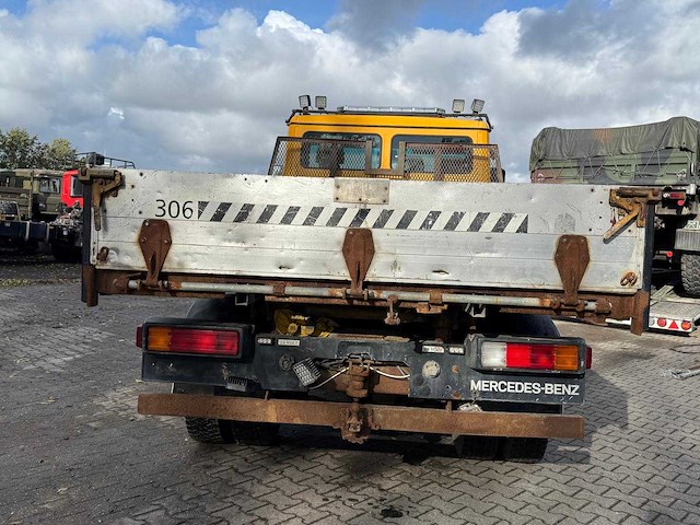 Mercedes - vario 814 4x4 - bedrijfswagen kieper - afbeelding 27 van  41