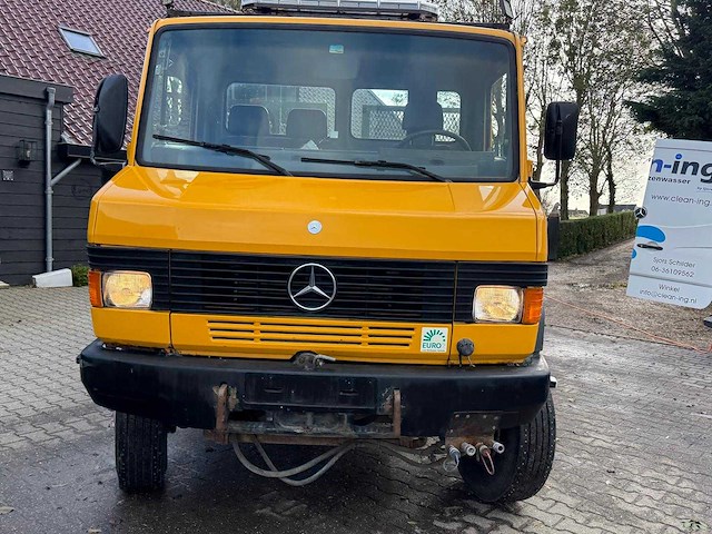 Mercedes - vario 814 4x4 - bedrijfswagen kieper - afbeelding 34 van  41