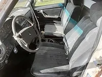 Mercedes - w123 250s - ex. ambulance-ziekenauto - 1980 - afbeelding 8 van  10