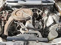Mercedes - w123 250s - ex. ambulance-ziekenauto - 1980 - afbeelding 10 van  10