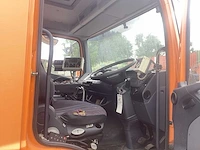 Mercedes 1518 straatveegmachine - afbeelding 2 van  13