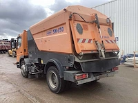 Mercedes 1518 straatveegmachine - afbeelding 8 van  13