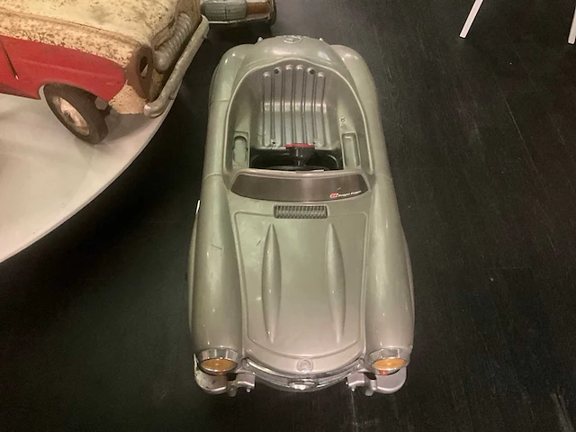 Mercedes 300sl pedalcar - afbeelding 4 van  6