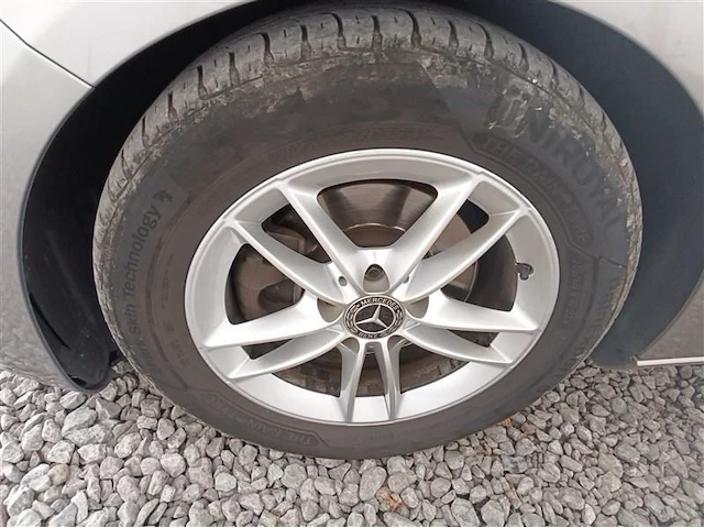 Mercedes a180, 2019 - afbeelding 31 van  33