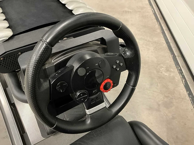 Mercedes amg - sony gran turismo - race-simulator - afbeelding 12 van  14