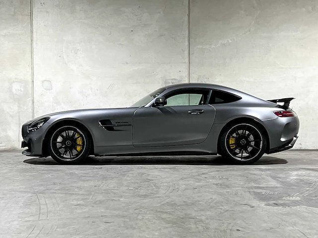 Mercedes-amg gt-r 4.0 v8 585pk 2019 carbon mercedes-benz (btw), nl-kenteken - afbeelding 17 van  45