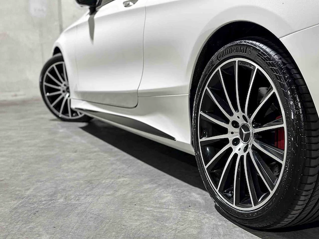 Mercedes-amg s550 amg 4.6 v8 4matic 455pk 2017 mercedes-benz s-klasse, xj-081-t - afbeelding 32 van  71