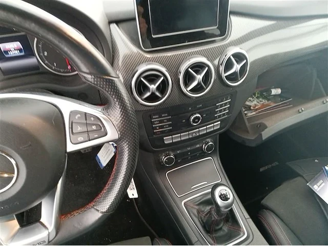 Mercedes b180, 2017 - afbeelding 11 van  31