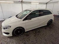 Mercedes b180, 2017 - afbeelding 12 van  31