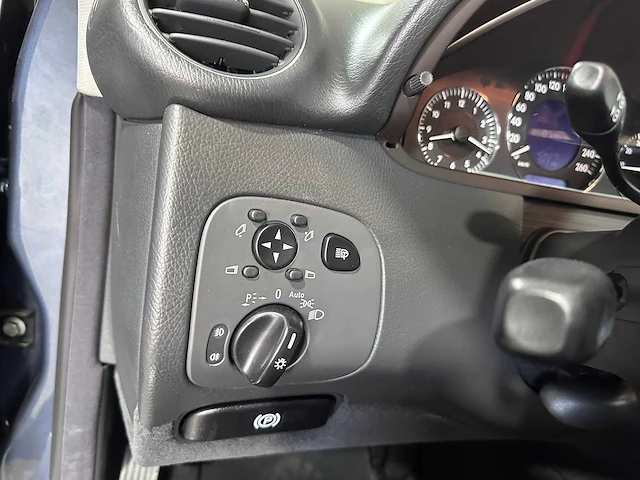 Mercedes-benz - - clk-klasse coupé - 320 elegance automaat - gkt-52-p - afbeelding 4 van  21