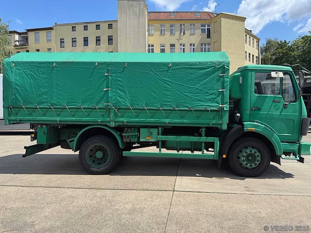 Mercedes benz - 1017 - vrachtwagen - afbeelding 12 van  37