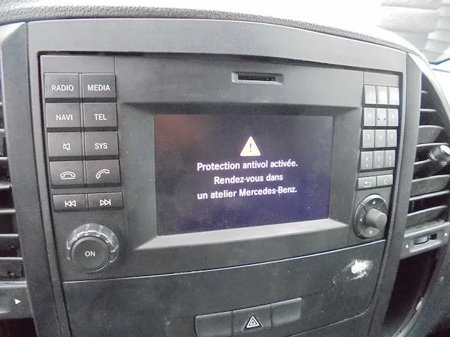 Mercedes-benz - 111 cdi lang cooler - vzr-93-p - afbeelding 7 van  20