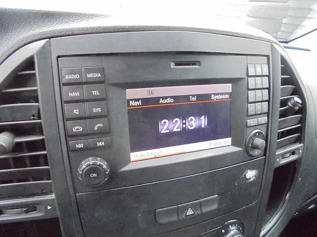 Mercedes-benz - 111 cdi lang cooler - vzr-93-p - afbeelding 8 van  20