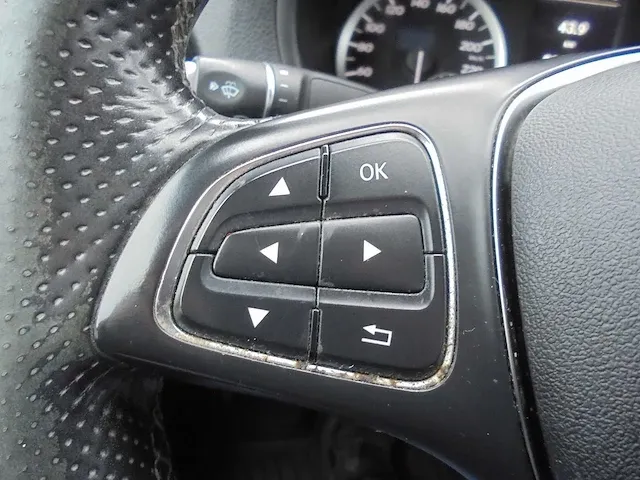 Mercedes-benz - 111 cdi lang cooler - vzr-93-p - afbeelding 10 van  20