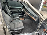 Mercedes-benz - 190 - 2.5 d turbo (1989) - afbeelding 3 van  18