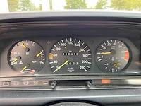 Mercedes-benz - 190-serie - 2.0 e (1987) - afbeelding 9 van  19