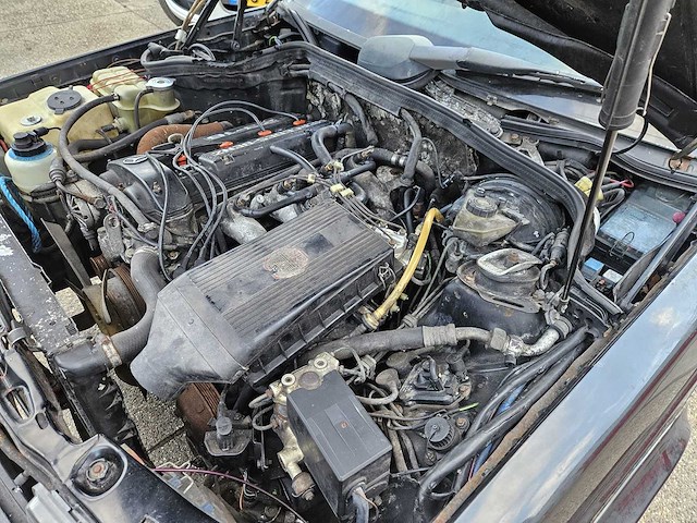 Mercedes-benz - 190-serie - 2.3/16 e - classic cars >15 - afbeelding 26 van  47