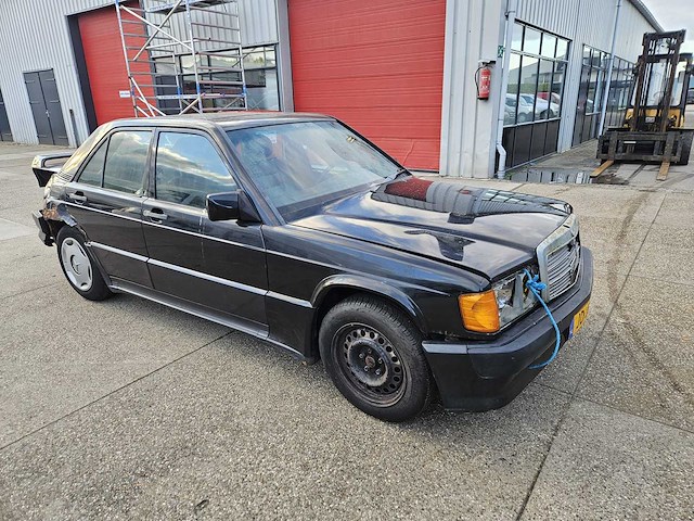 Mercedes-benz - 190-serie - 2.3/16 e - classic cars >15 - afbeelding 23 van  47