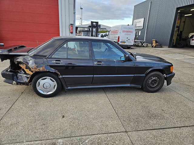 Mercedes-benz - 190-serie - 2.3/16 e - classic cars >15 - afbeelding 34 van  47