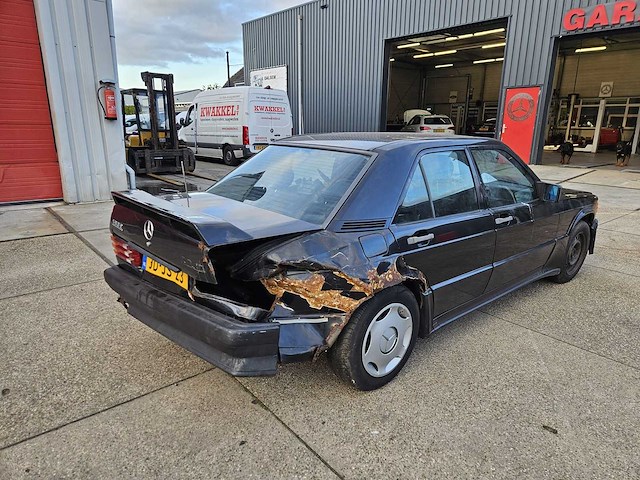 Mercedes-benz - 190-serie - 2.3/16 e - classic cars >15 - afbeelding 47 van  47